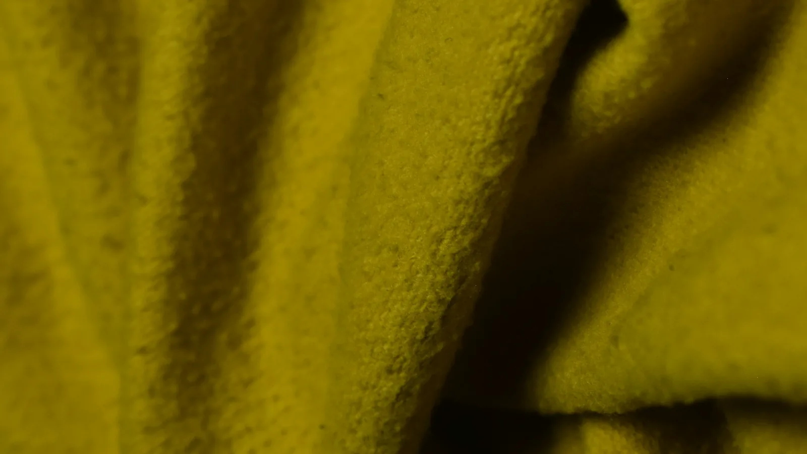 Fleece Fabric for Apparel: Selection and Testing
