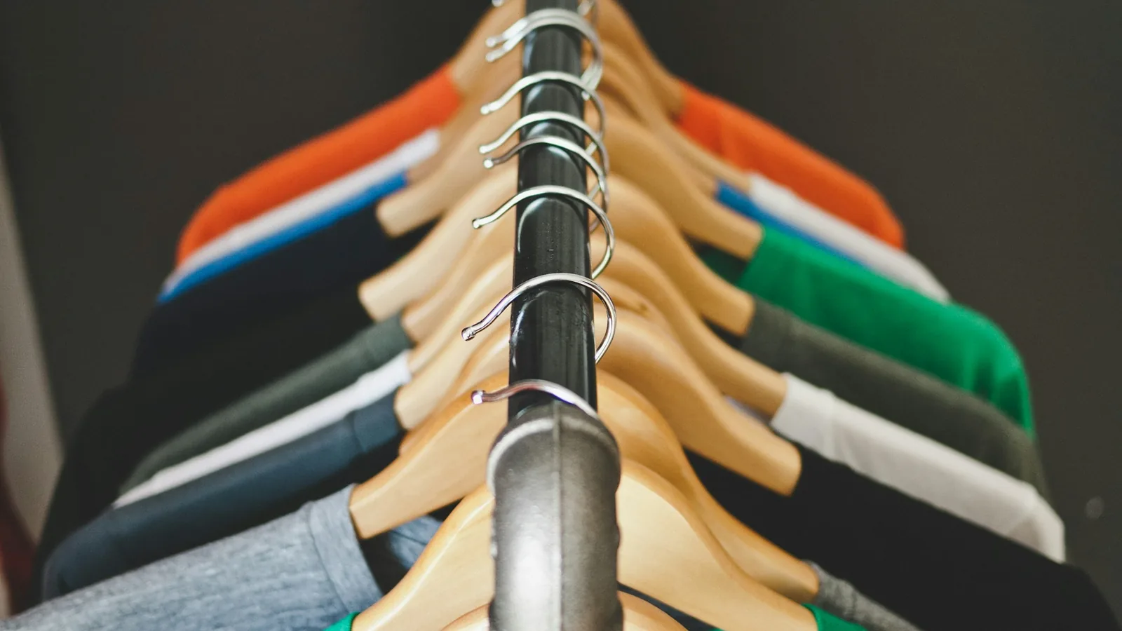How to Promote a T-Shirt Business on a Lean Budget