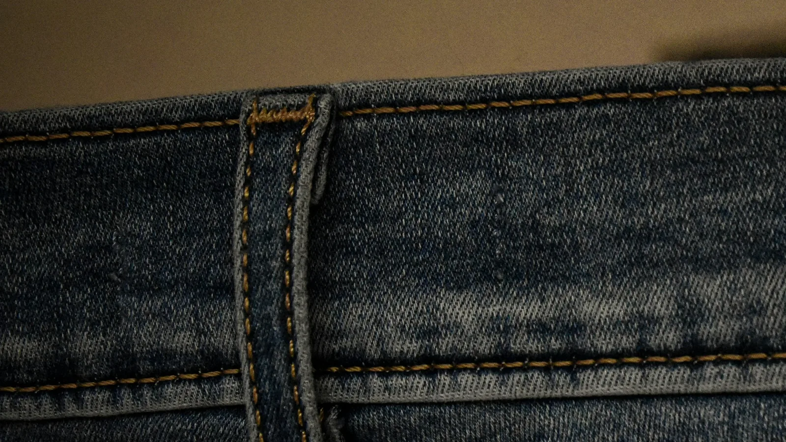 Pants Construction Guide: Waistbands, Pockets and Finishes